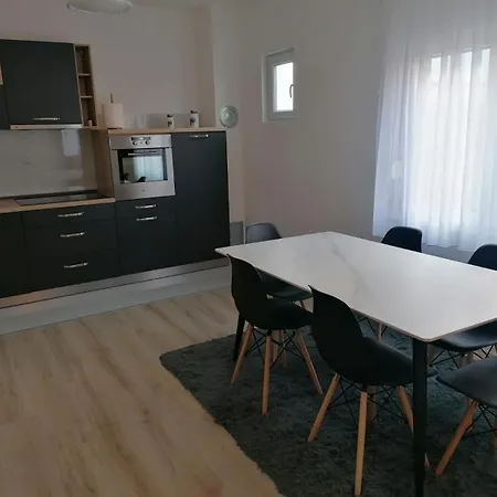 Apartment Star